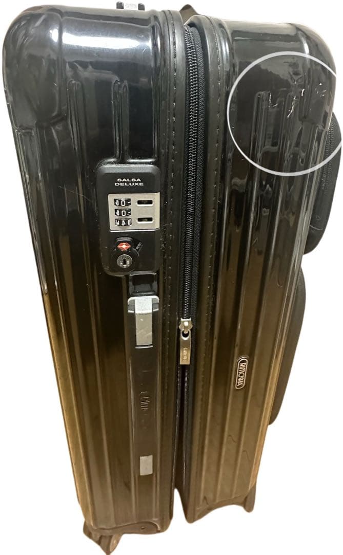 ブラックキャリーケース 4輪　リモワ