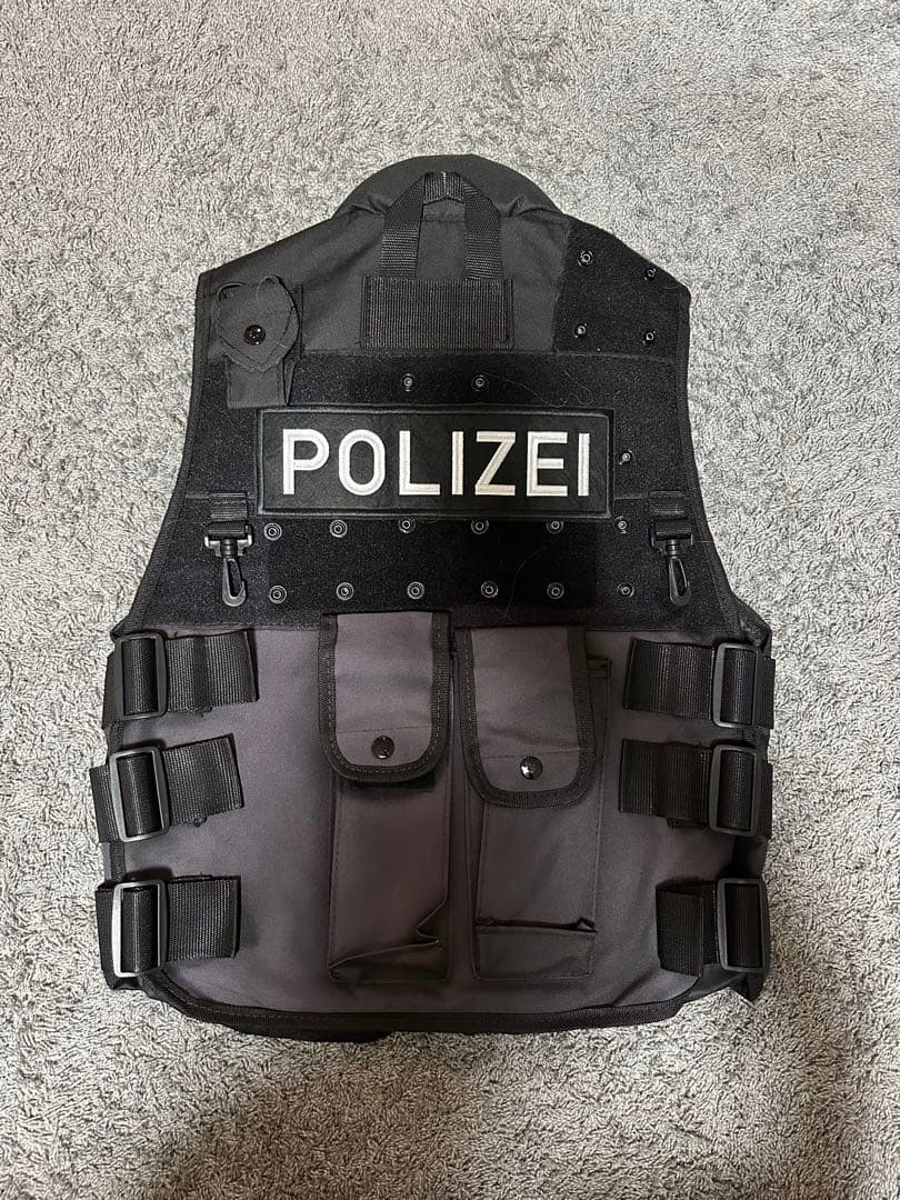 引退セット SWAT タクティカル装備一式 電動AUG