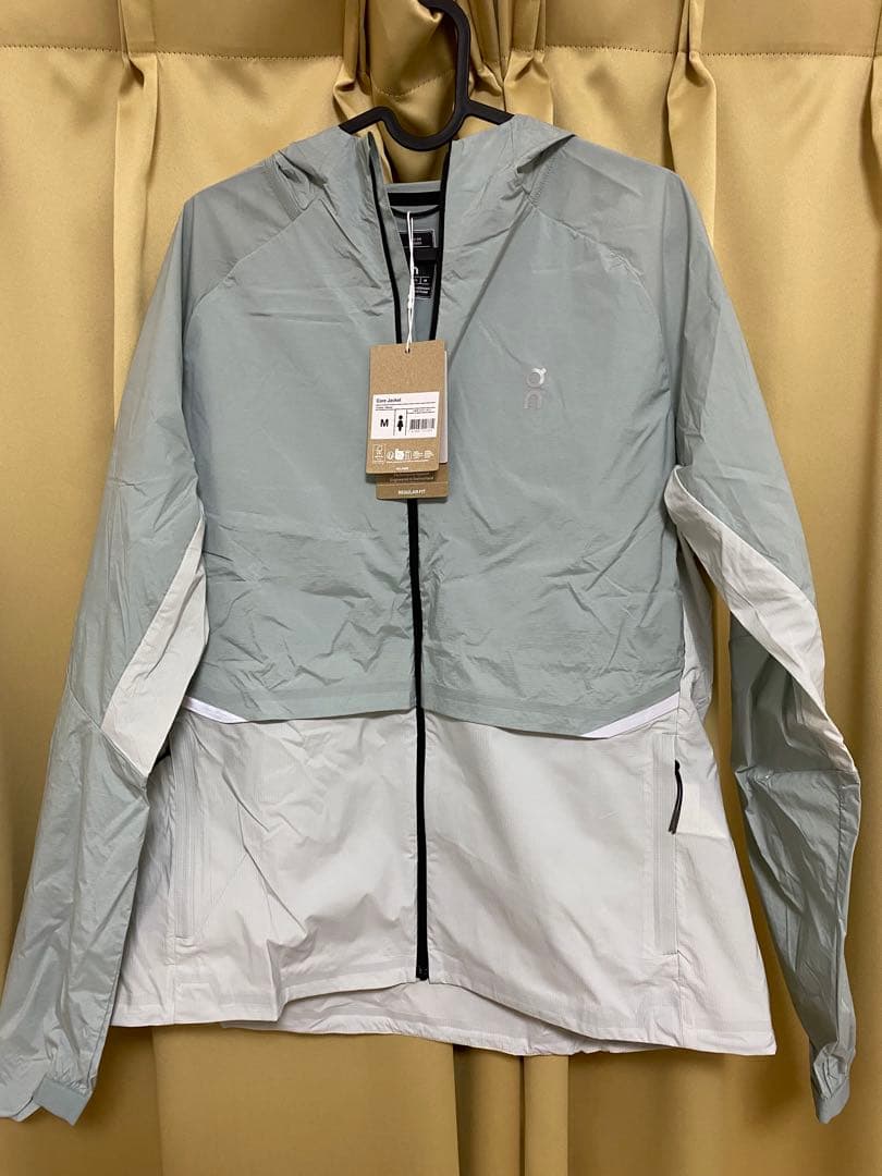 新品　ON core jacket レディースM
