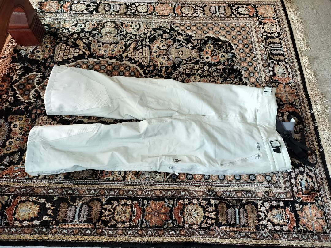 モンベル スキーパンツ女性用XSライトグレー