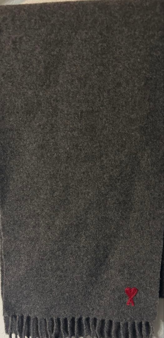 アミパリス　マフラー　グレー