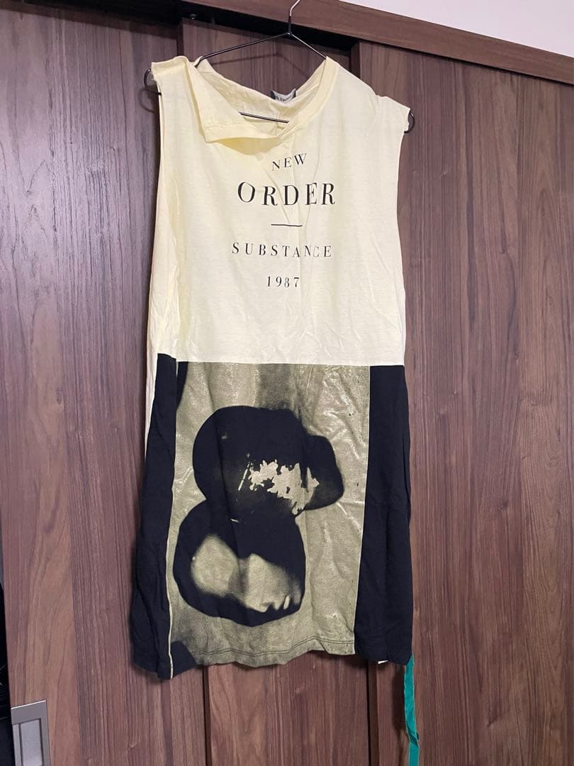 ラフシモンズ　ノースリーブ 権利の美学　New Order アルバム