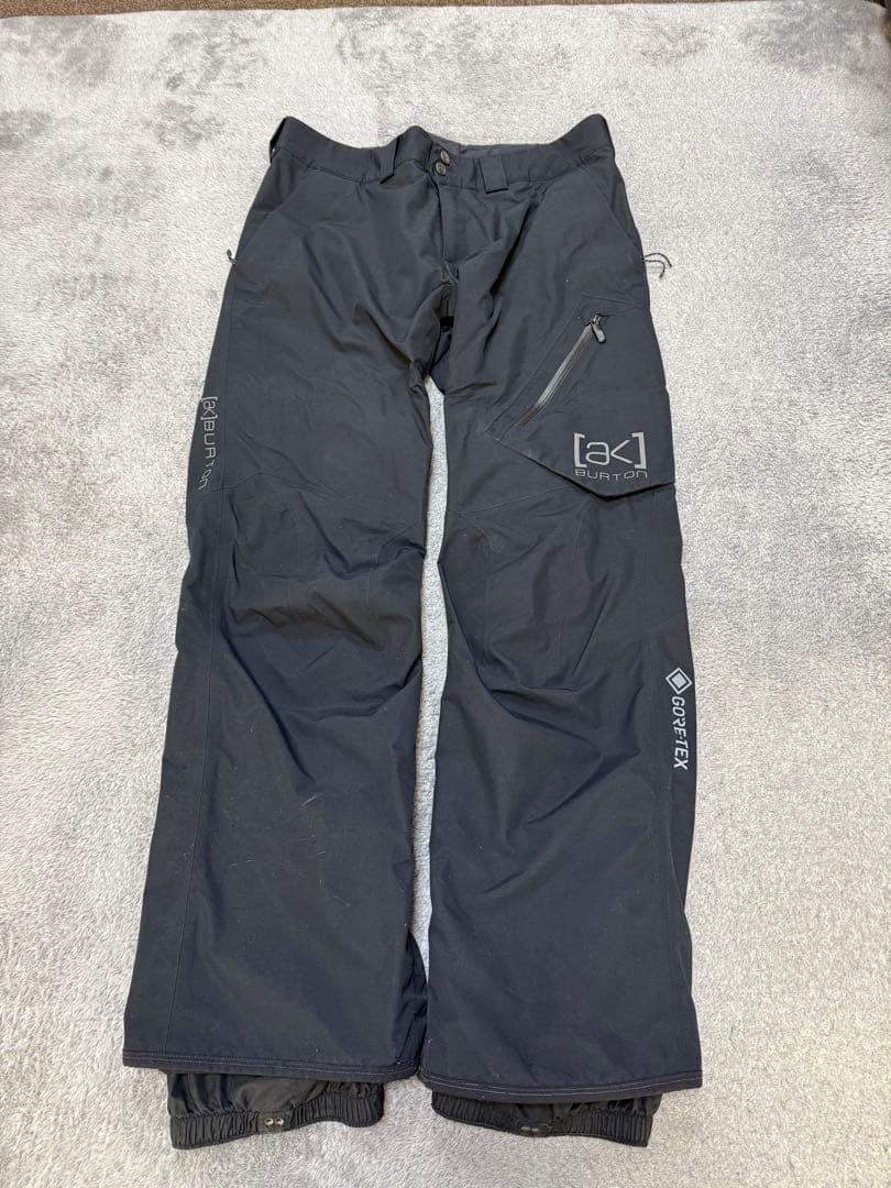 Burton [ak] スノーボードウェア　パンツLサイズ　ブラック