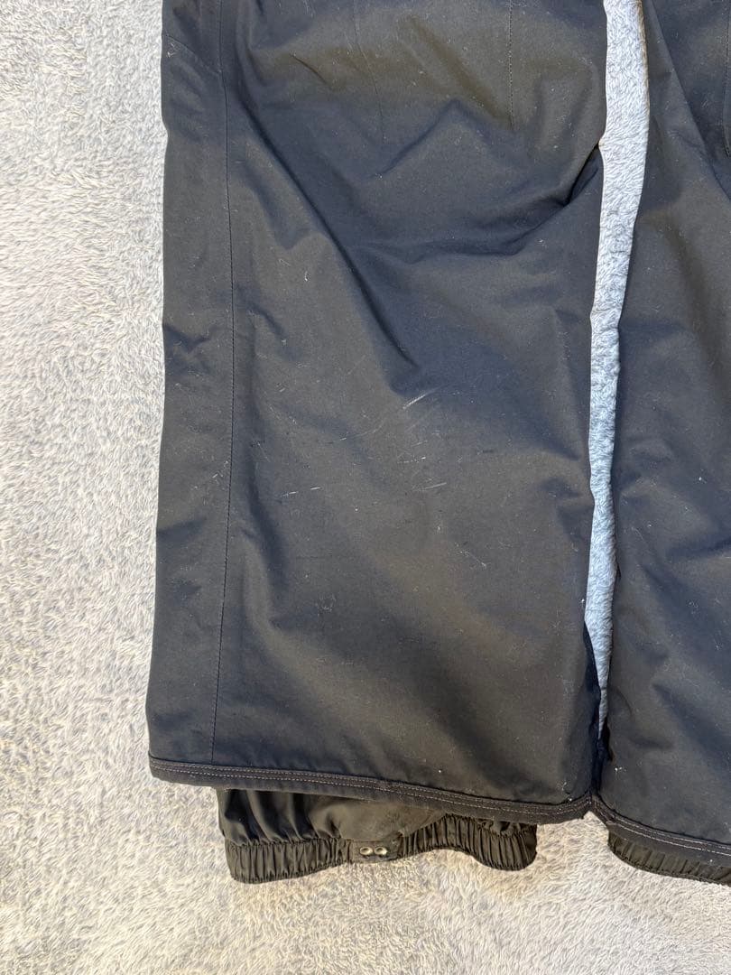 Burton [ak] スノーボードウェア　パンツLサイズ　ブラック
