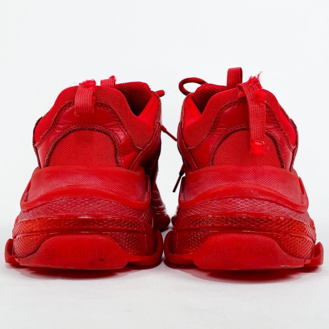 BALENCIAGA バレンシアガ TRIPLE S ローカットスニーカー 赤