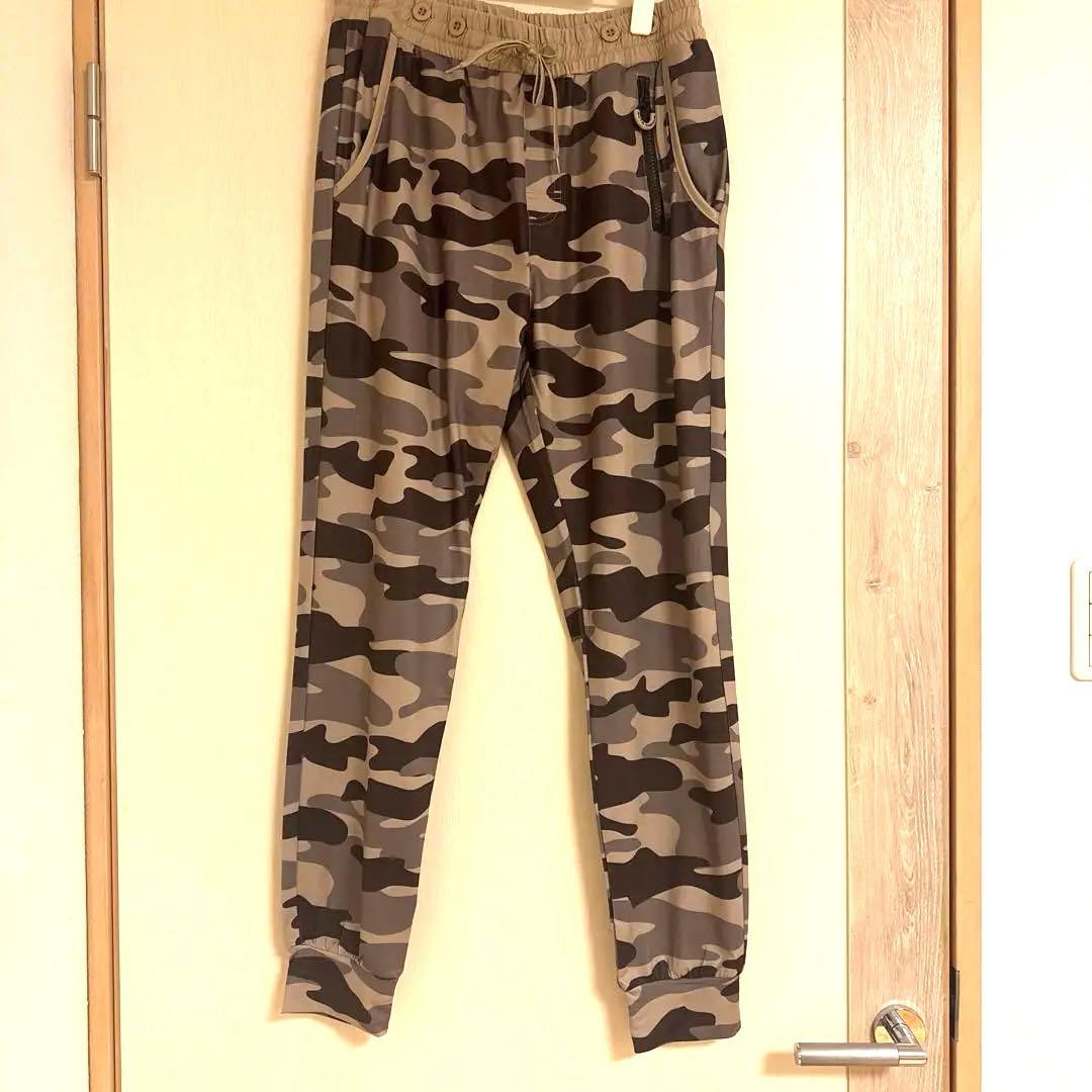 muta 迷彩柄セットアップ 新品