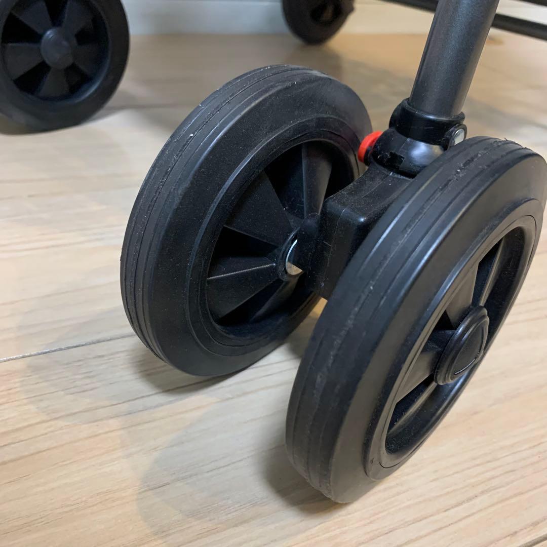 【展示品】 座れる シルバーカー　腰かけ コンパクト 折りたたみ 6輪 シニア