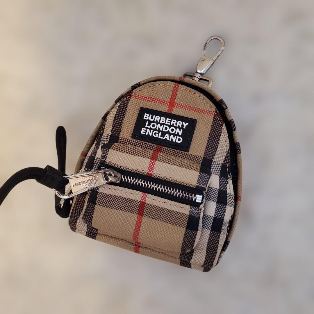 ⭐現行⭐BURBERRY LONDON ENGLAND リュック型 チャーム