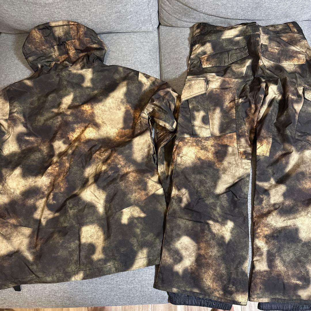 QUIKSILVER スノーボードウェア　セット　カモ柄