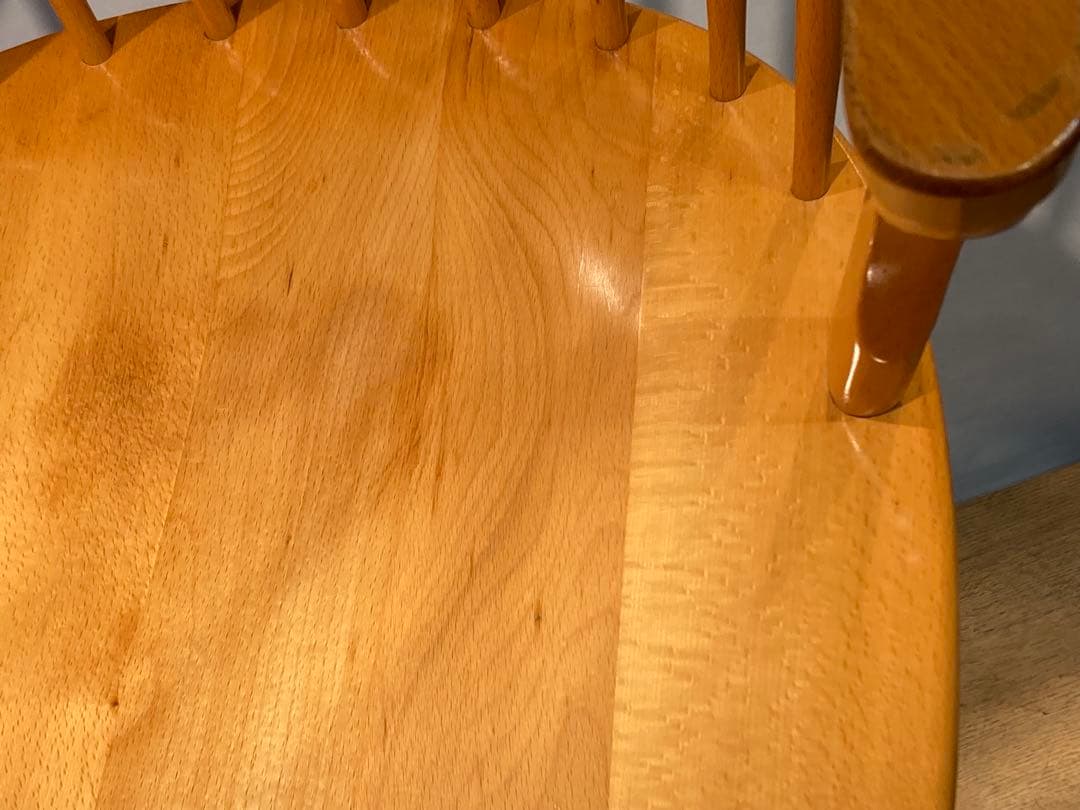 ラスト一点画像76枚 キツツキ ダイニングチェア ナチュラル 昭和56年 アーム