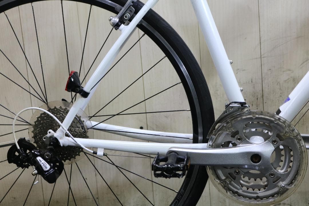 GIANT ESCAPE R3 700C アルミ 24速 500mm 白 クロス