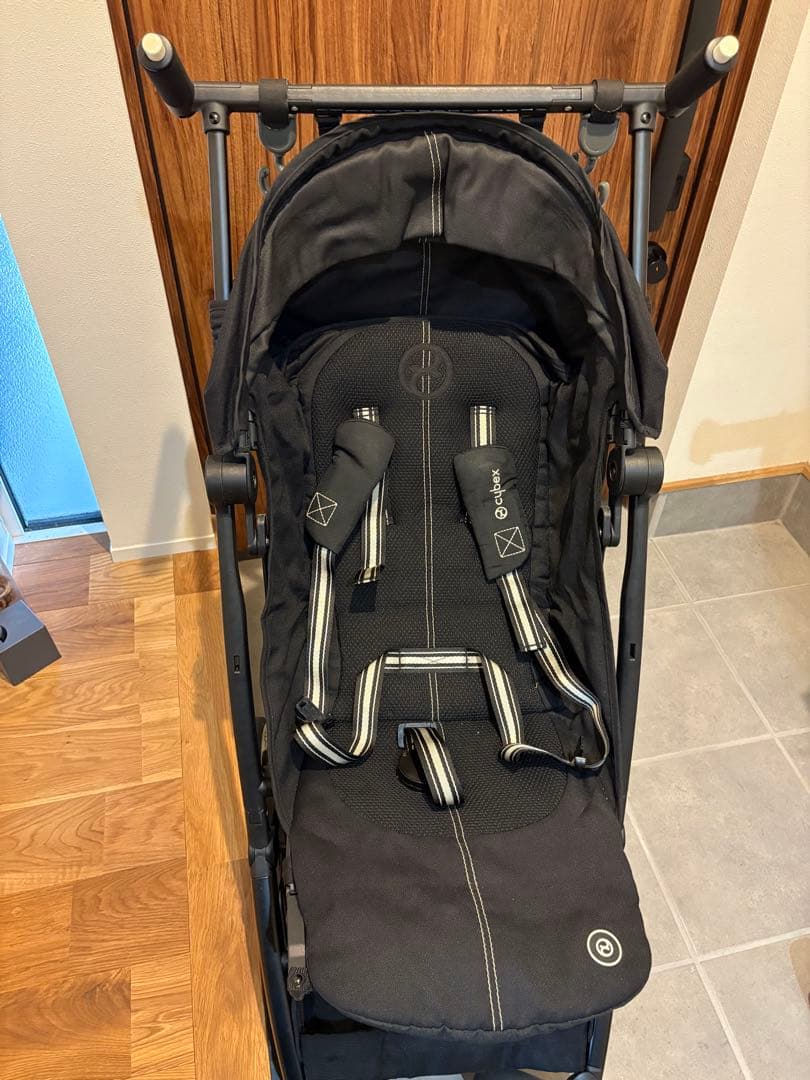 サイベックス　リベル　トラベルバッグ、レインカバーつき