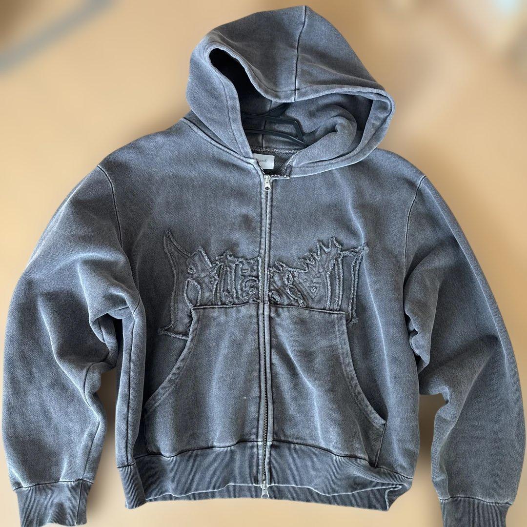 blessu ブレスユー　ジップパーカー