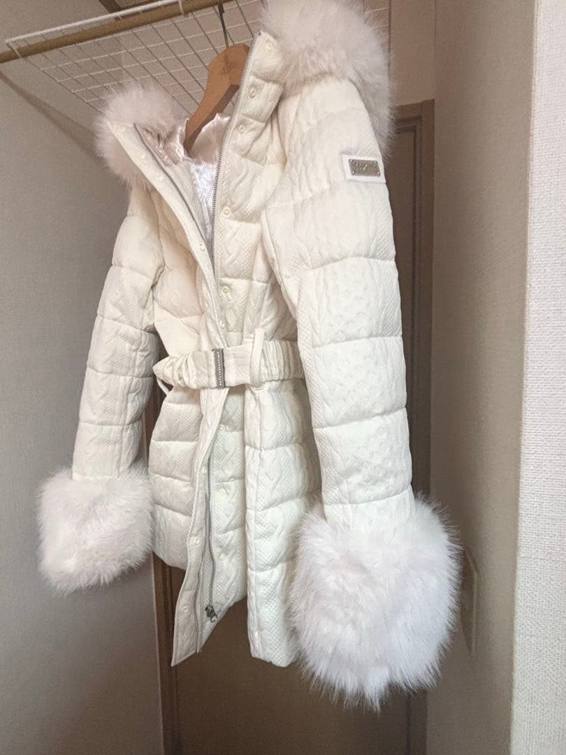 ミシェルマカロン ケーブル柄ベルト付きダウンコート ダウンコート フリーサイズ
