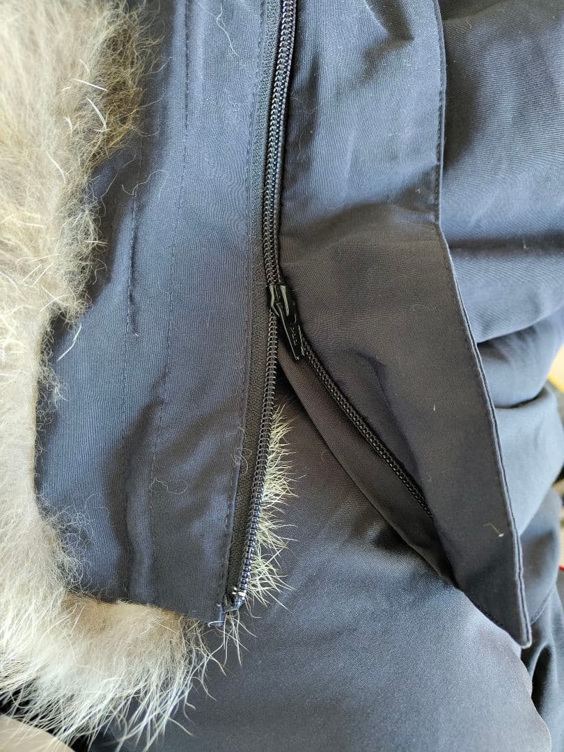 【値下げ】カナダグース/  ダウンジャケット