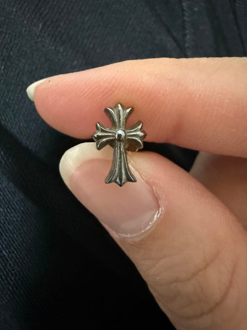 クロムハーツ クロスピアス 片耳用