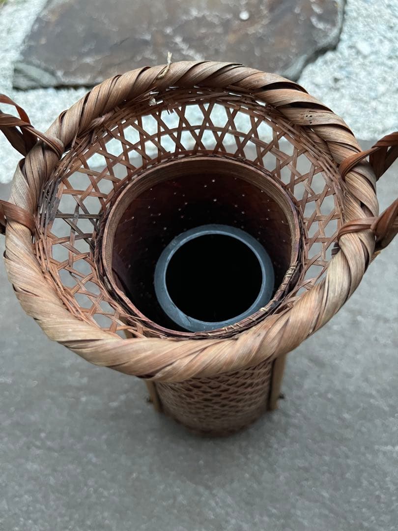 竹編　花入　一輪挿し　茶道具　茶道具竹 花籠 網代細工　竹細工　籠花入