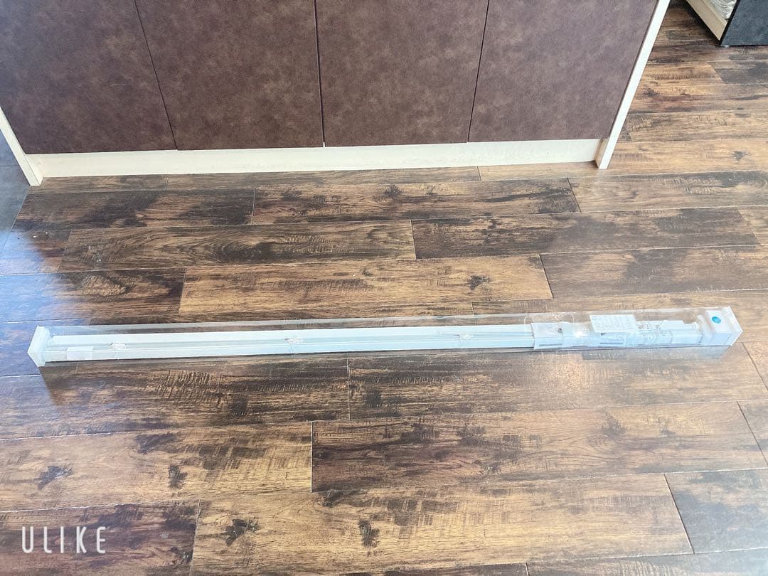 取り付け不要！突っ張り式高遮蔽アルミブラインド150×50