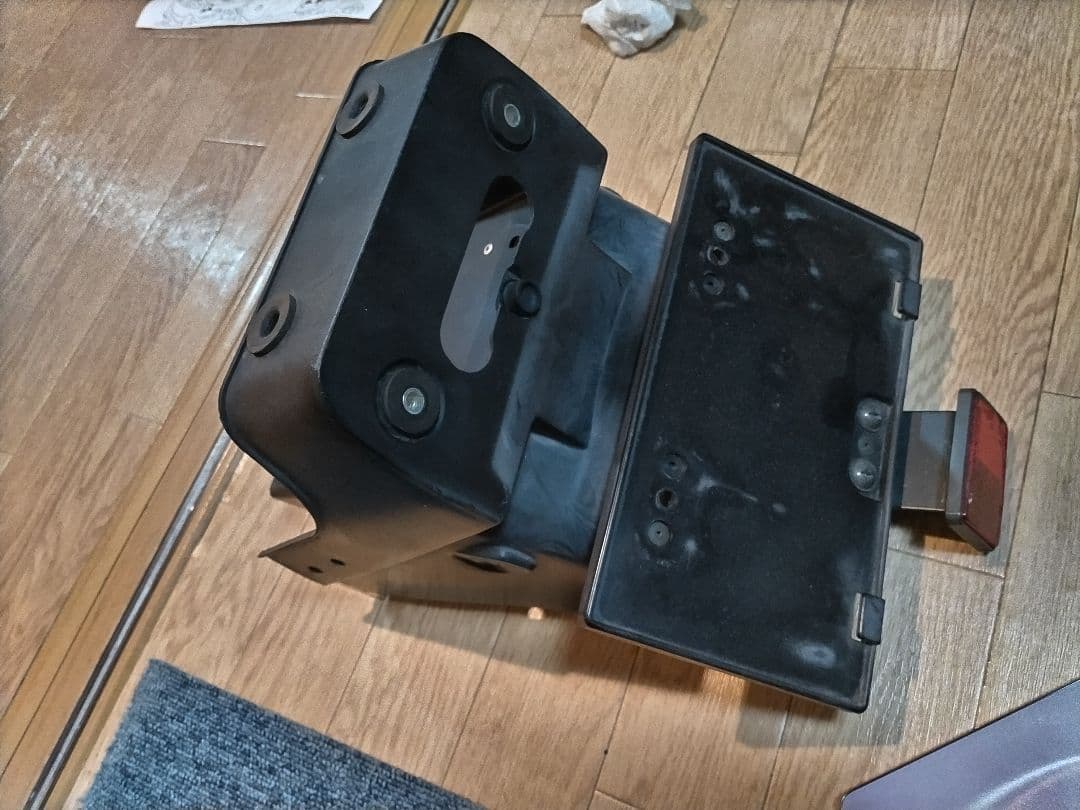 ゼファー400用純正リアフェンダー