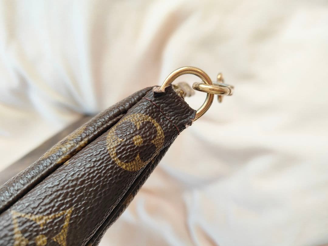 ルイヴィトン アクセサリーポーチ　アクセソワール　モノグラム