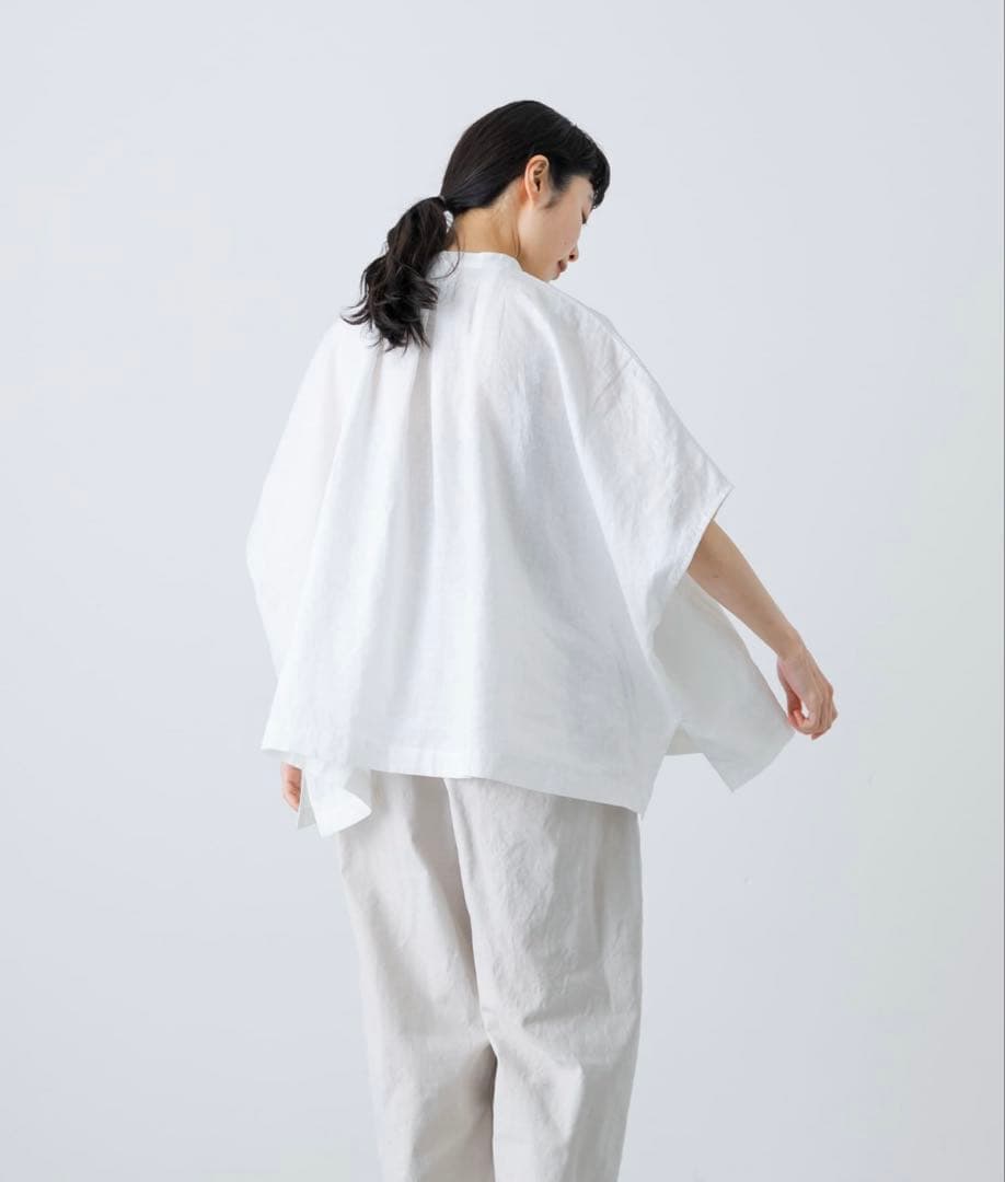 かぐれ　リネンスクエアケープシャツ　ブラック