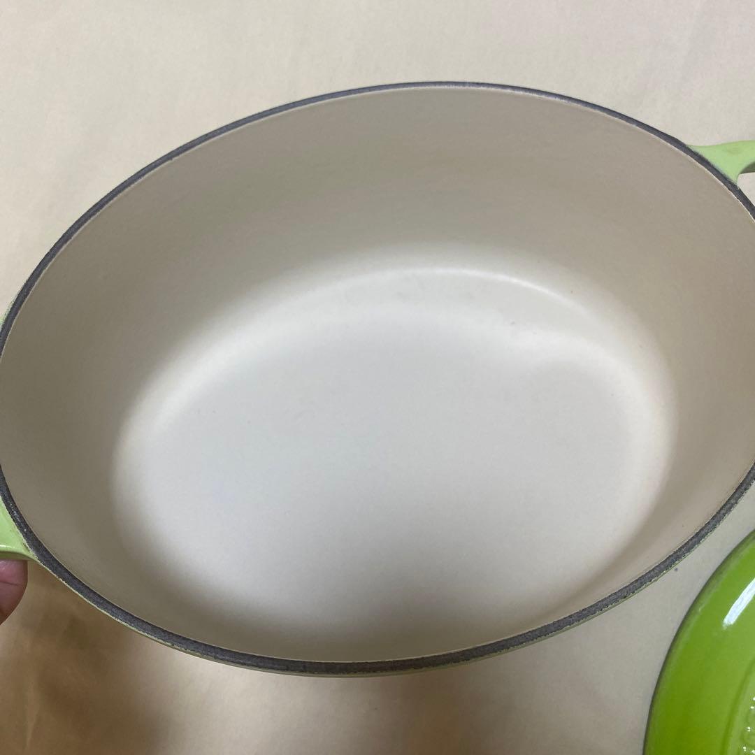 LE CREUSET オーバル25cm ル・クルーゼ鍋　両手鍋