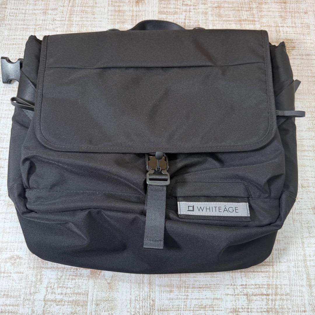 WHITEAGEホワイタージュMOD.NAVYMessenger バッグ