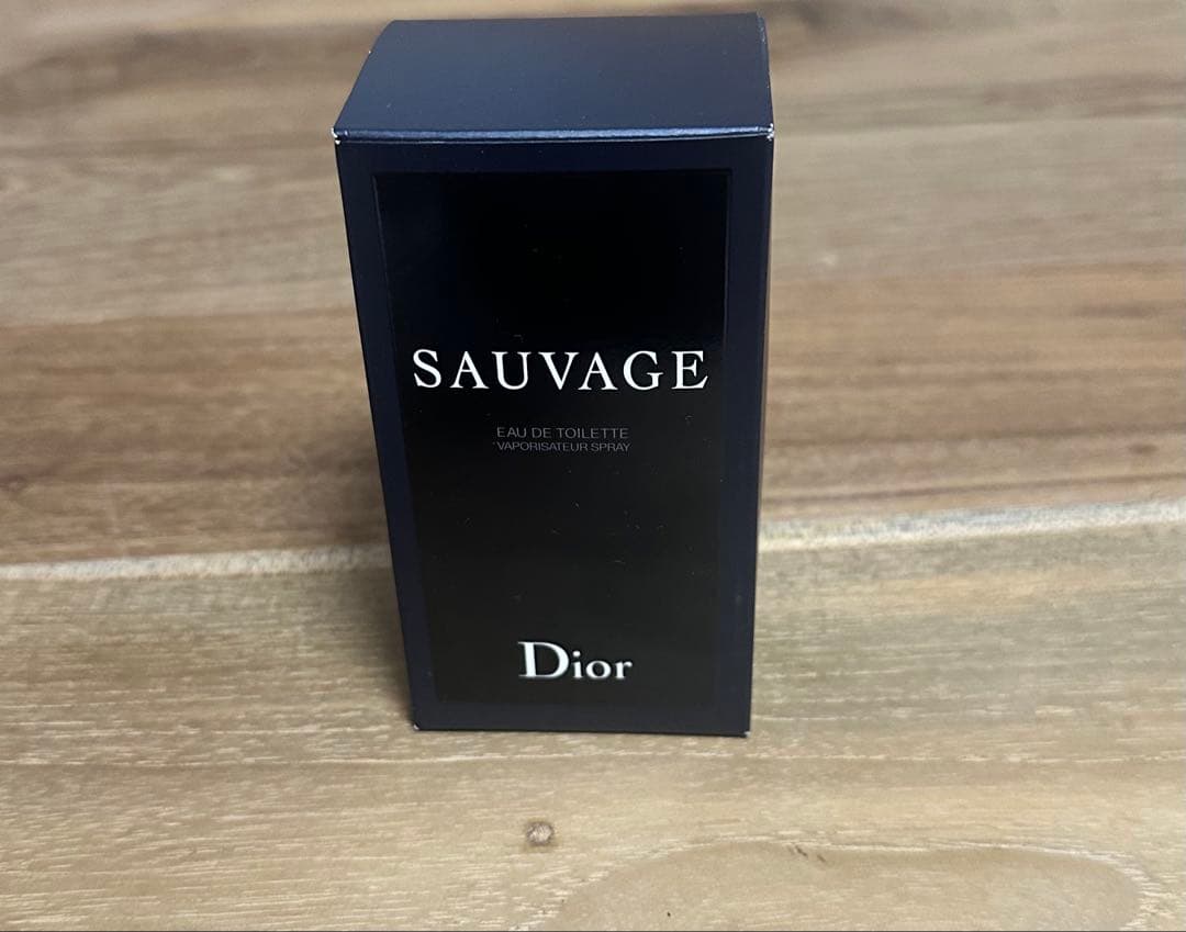 Dior SAUVAGE Eau de Toilette 60ml ソヴァージュ