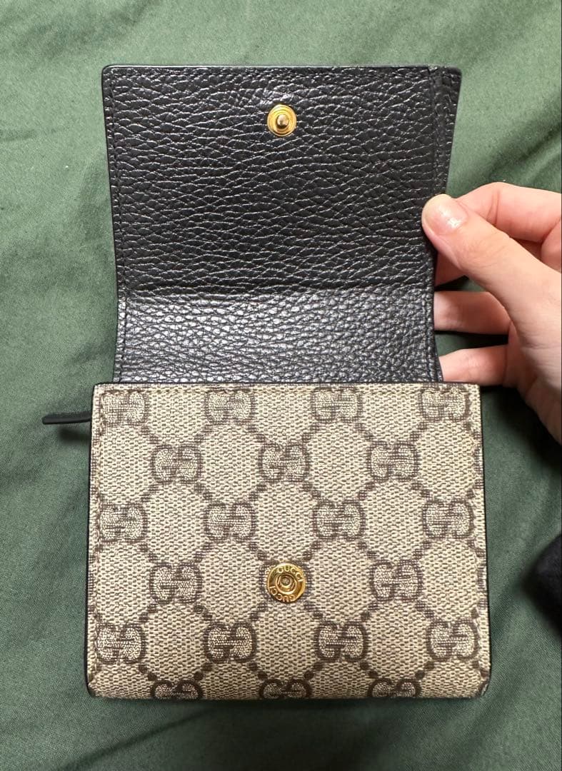 GUCCI ダブルG バイカラー ミディアム ウォレット