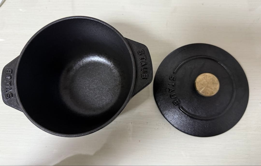 STAUB ラ ココット de GOHAN ブラック S 12cm