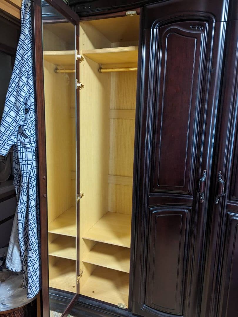 府中家具　桐タンス　横幅約180cm