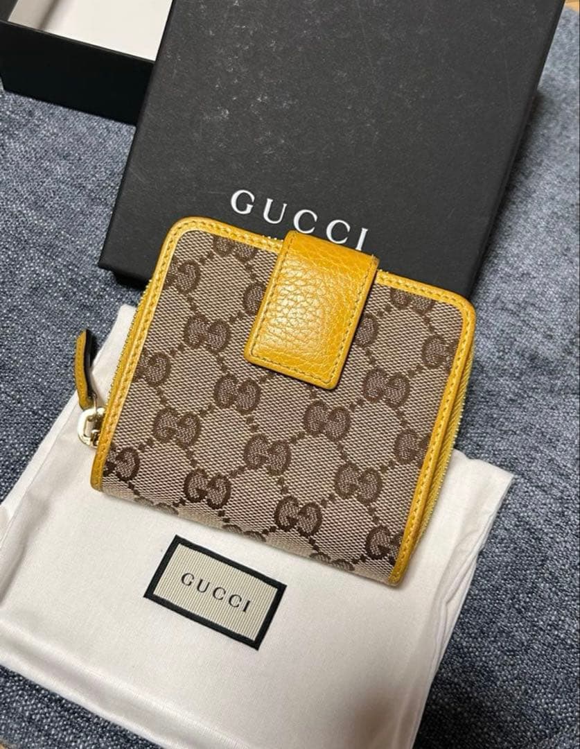クーレオページ　GUCCI　財布　ウォレット
