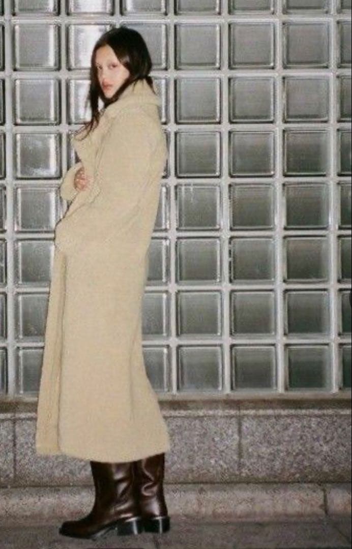 完売品【未使用】ZARA エクストラロングフェイクボアコートSサイズにゃこ