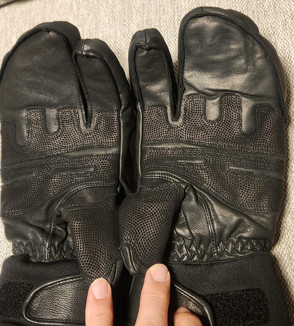 DESCENTE デサント レザー　3フィンガーグローブ　ブラック　LL(O)