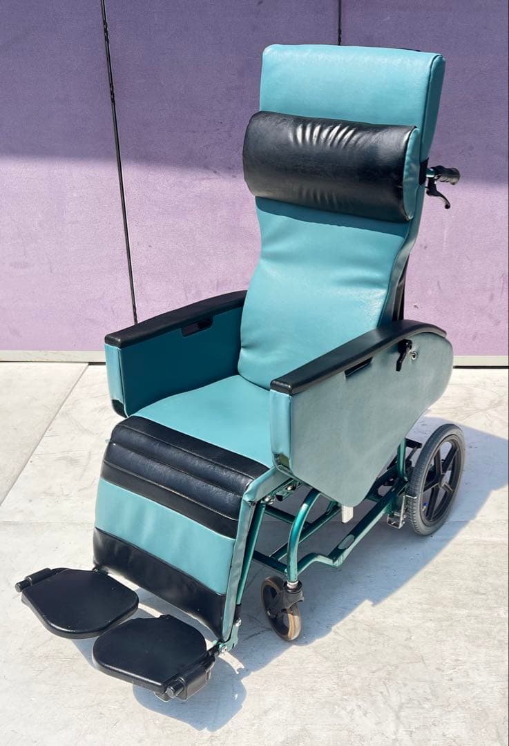 フルリクライニング＆ティルト車椅子「松永製作所 エリーゼ FR-31TR