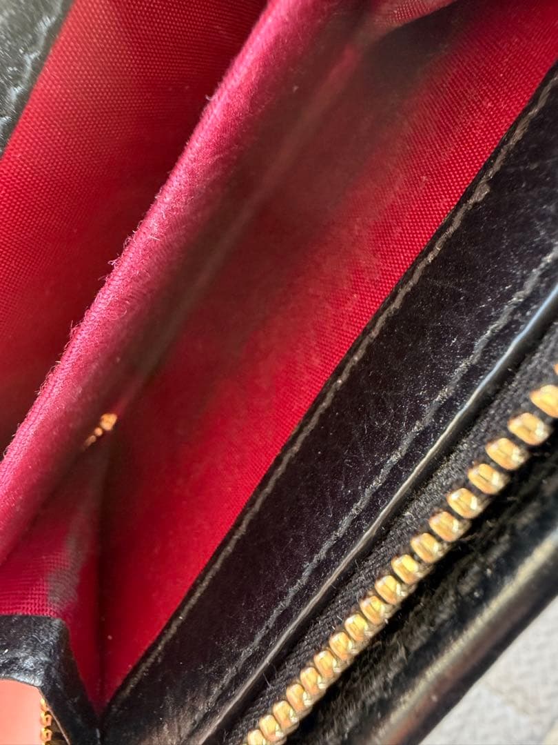 GUCCI グッチ ダブルG 二つ折り財布