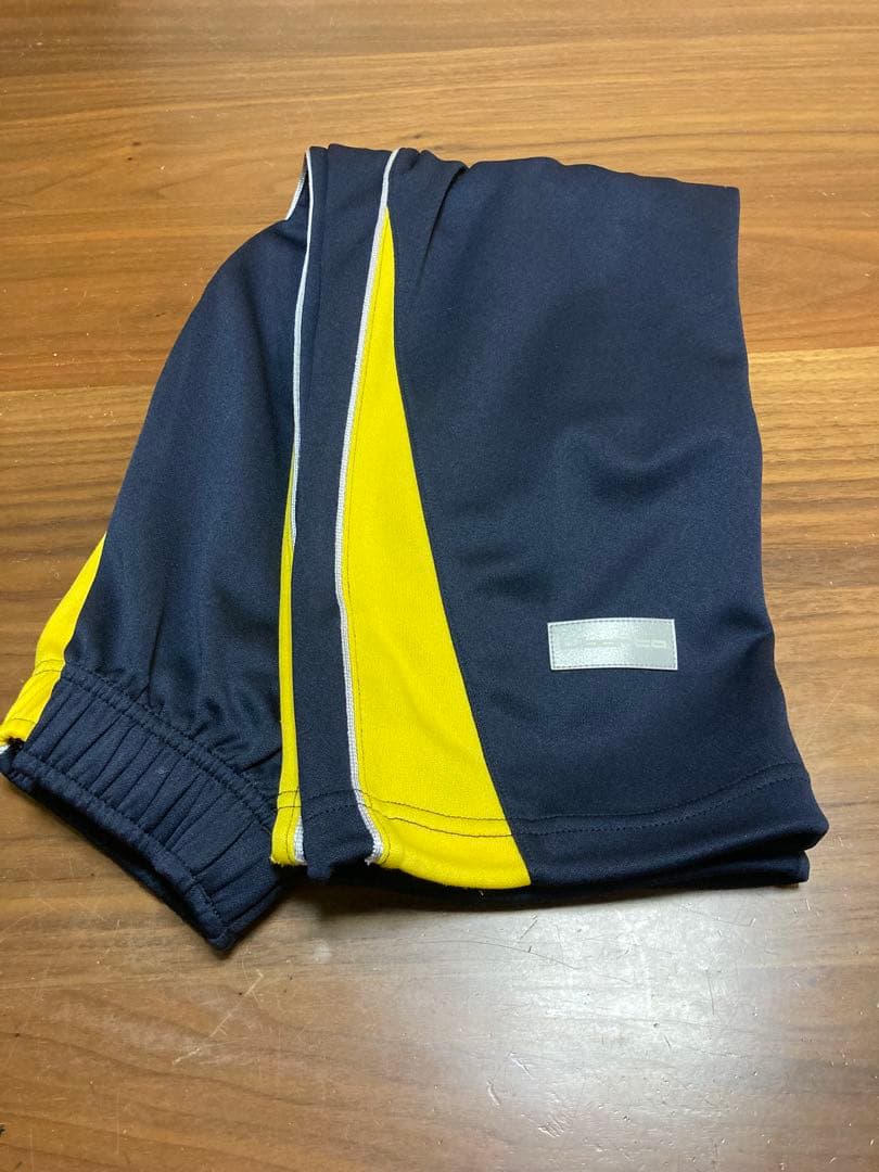 リベルタ Liberta ジャージ上下セット　上着140 下着130、145