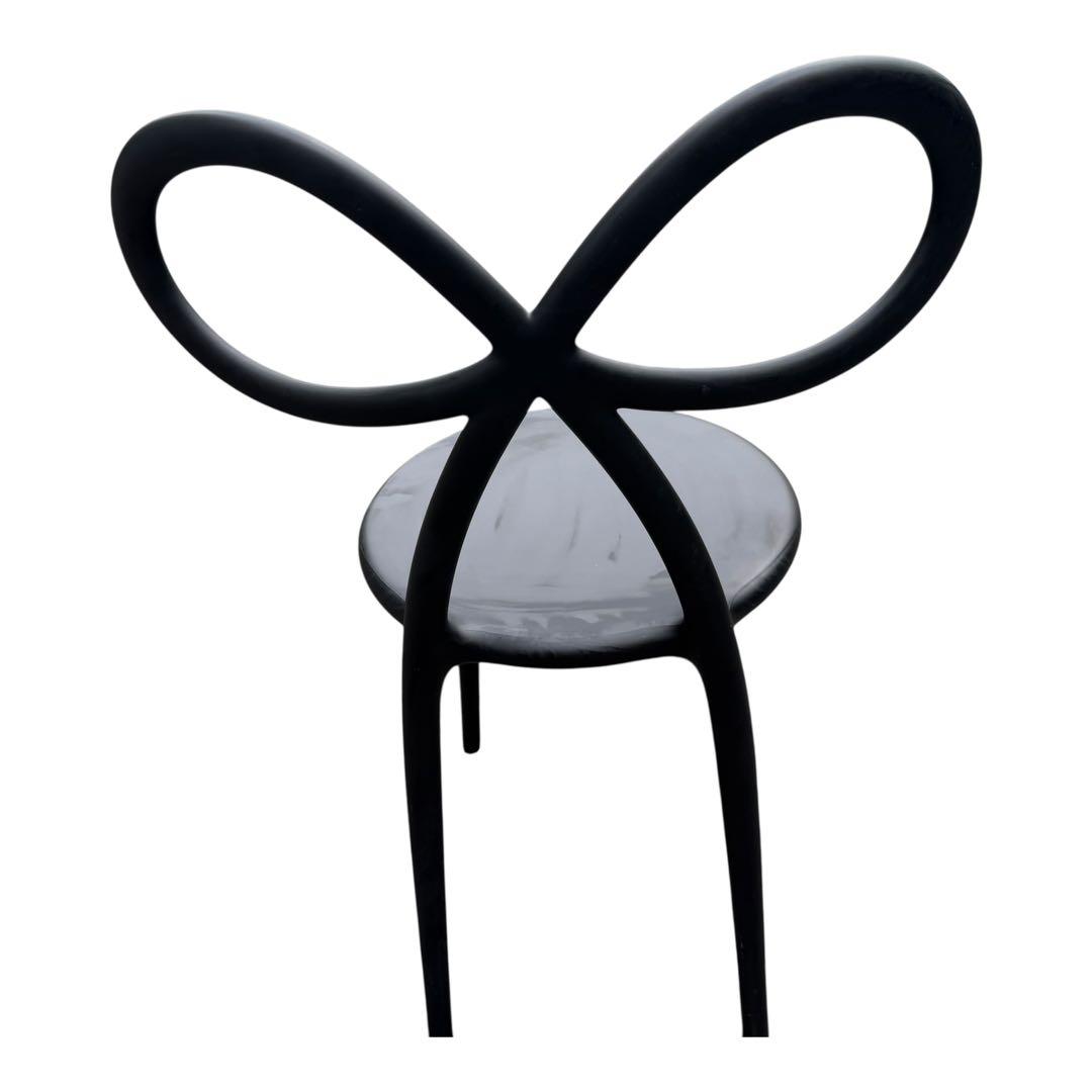Qeeboo リボンチェア RIBBON CHAIR ブラック