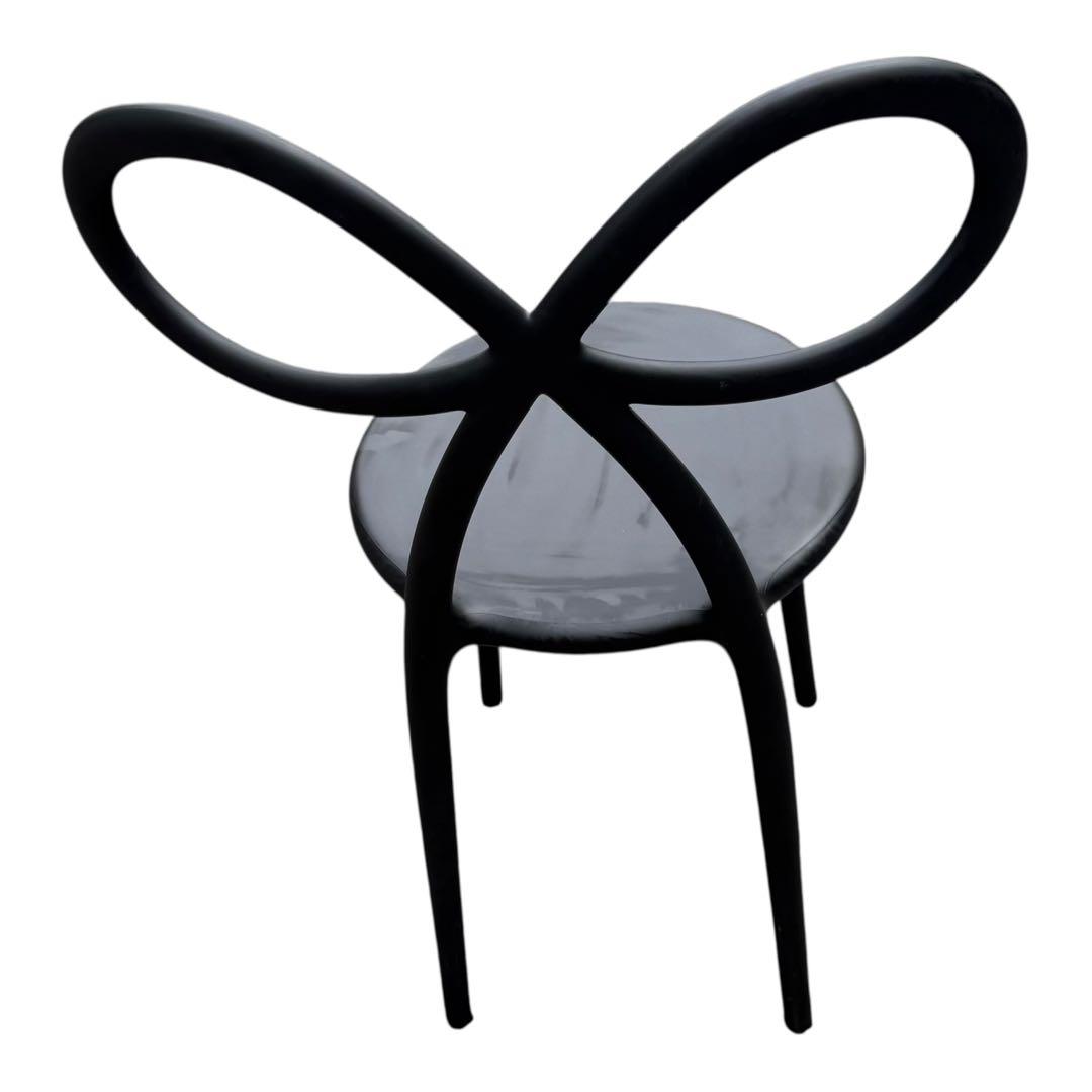 Qeeboo リボンチェア RIBBON CHAIR ブラック