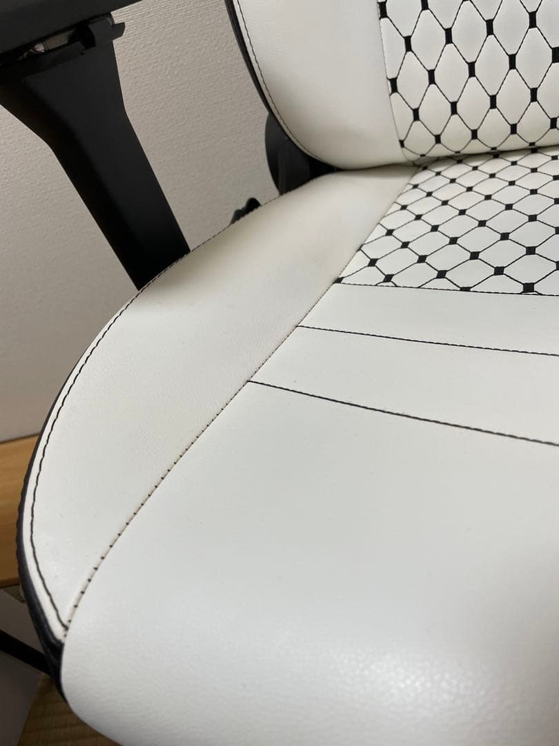 ノーブルチェアICON ホワイト(noblechairs ICON)