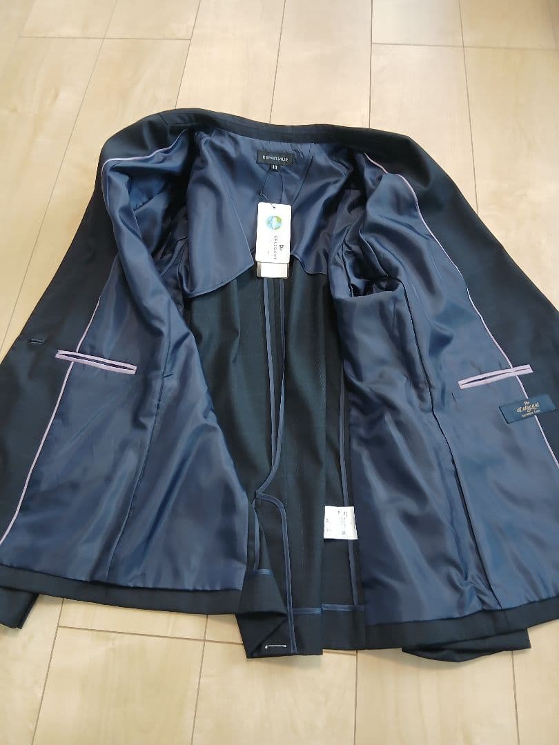 売り切り最終価格♪新品未使用☆ネイビーチェック柄パンツスーツ