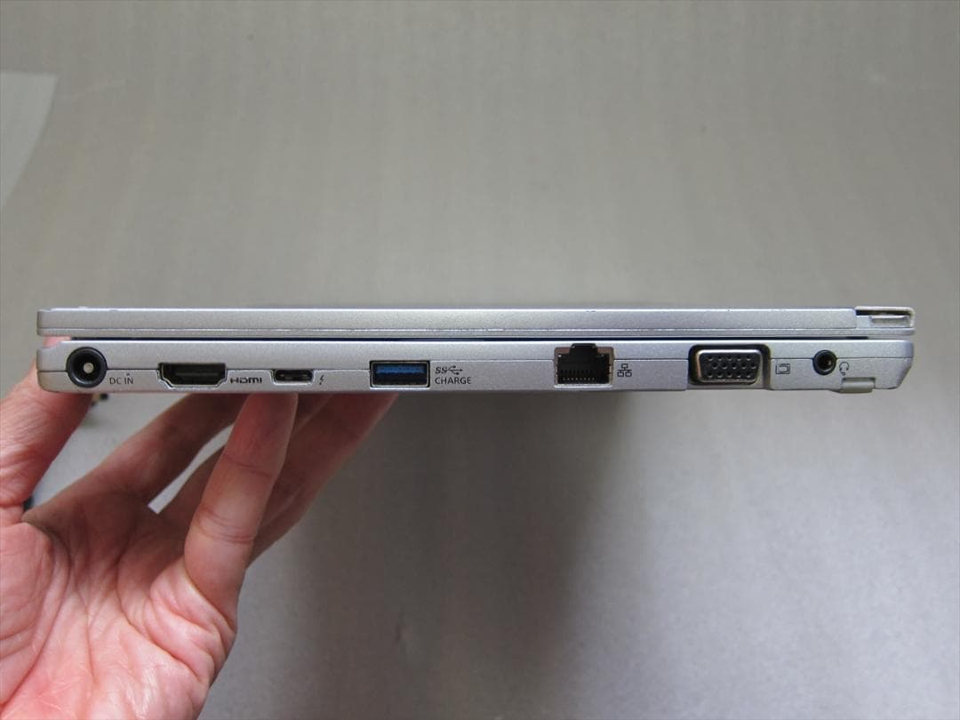 パナ11世代Corei7/16G/SSD512G/12型WQXGA＋タッチパネル