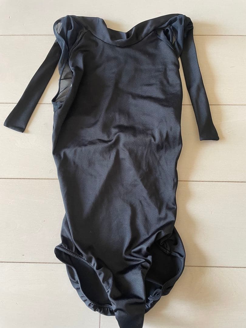 stina black スティナレオタード