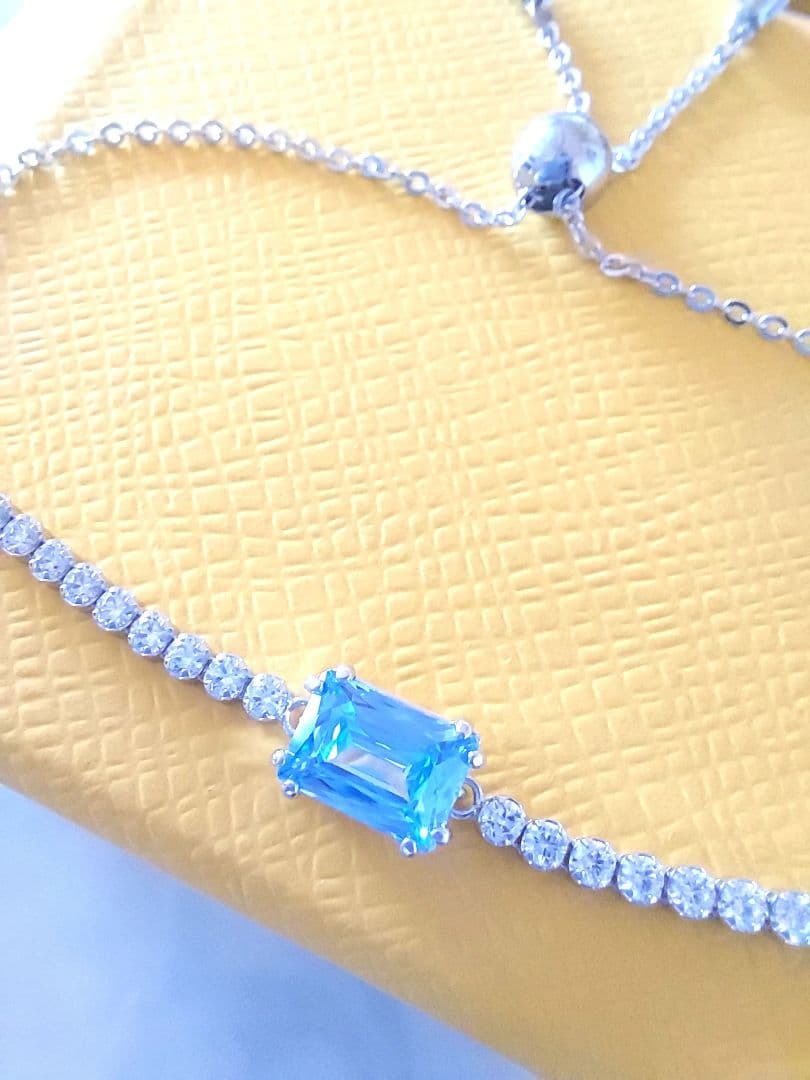 新品 SWAROVSKI Matrix ブレスレット ブルー スワロフスキー