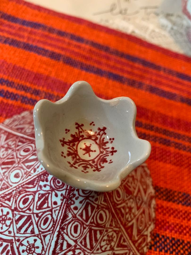 ビヨンヴィンブラッド　激レア・ビンテージのメリーゴーランド型の蓋物可愛すぎます！