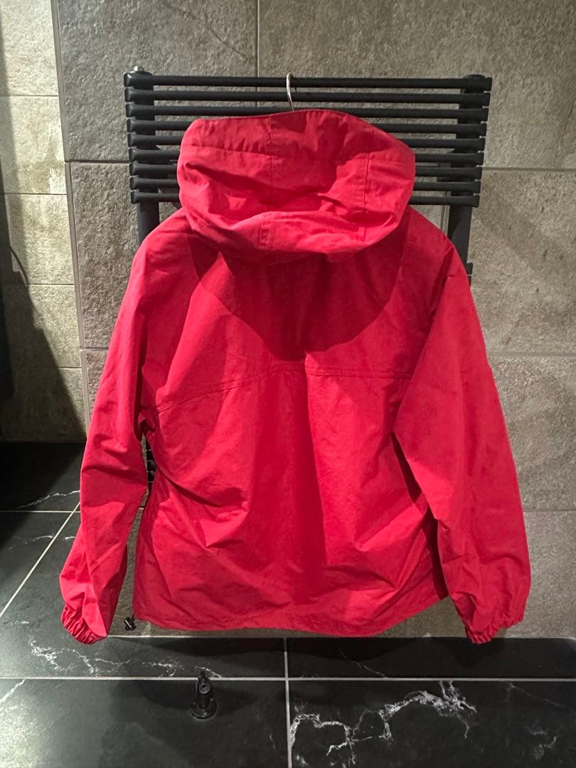 ふ*4様 Supreme ナイロンマウンテンパーカー レッド プルオーバー S