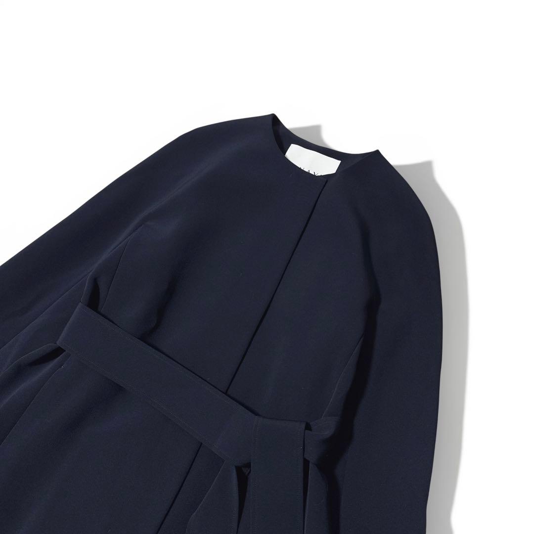 新品タグ付き✨️￥7.2万　23SS　アナイ　コンパクトストレッチノーカラーコート