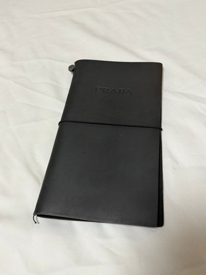 未使用 PRADAコラボ トラベラーズノート　追加ノート付き