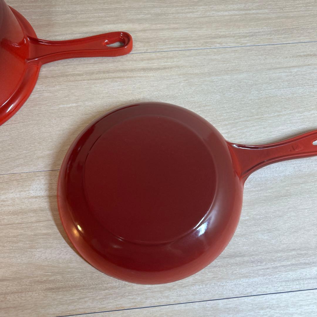 ルクルーゼ　マルチファンクション　片手鍋　チェリーレッド　22cm