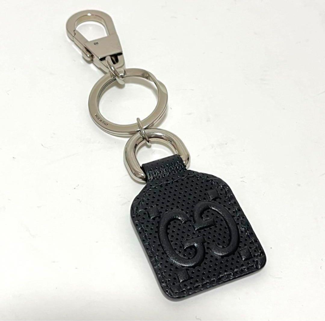 グッチ キーリング GGエンボス レザー キーリング キーホルダー 黒